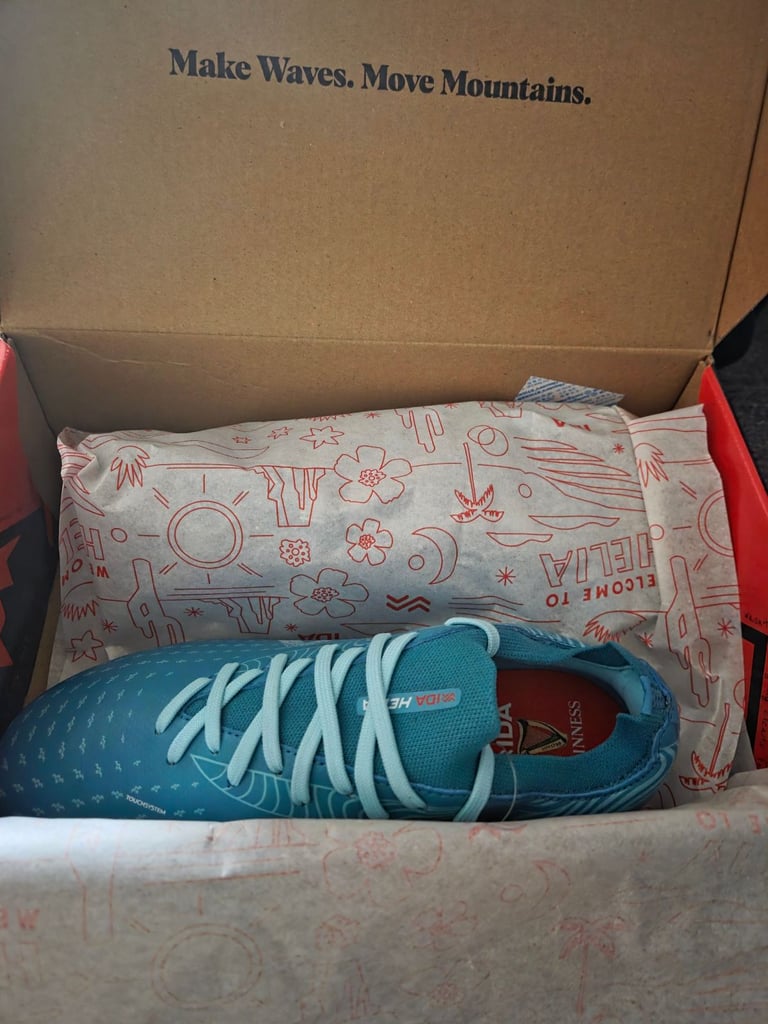 image for Women's new blue football boot size 4.5-5 