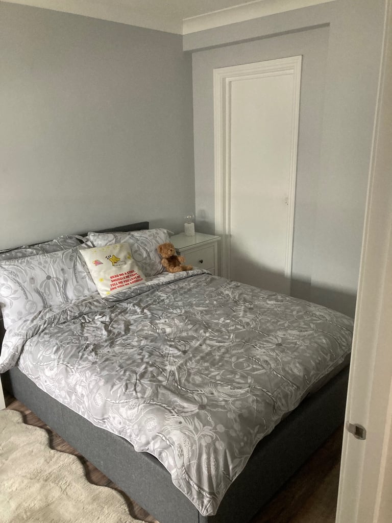 One bed totally refurbished flat