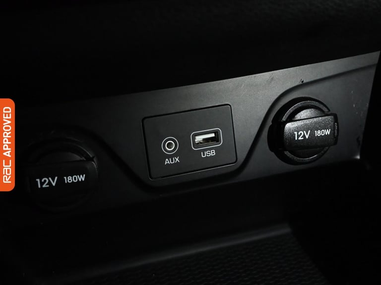 2017 Hyundai TUCSON 1.7 CRDi Blue Drive SE Nav 5dr 2WD ESTATE DIESEL Manual