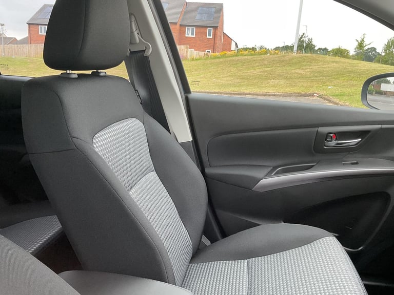 2025 Suzuki SX4 S-Cross 1.4 Boosterjet MHEV Motion SUV 5dr Petrol Hybrid Manual Euro 6 (s/s) (129...