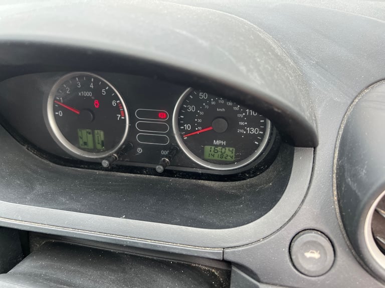 Ford, FIESTA, Hatchback, 2004, Manual, 1388 (cc), 3 doors
