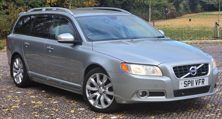 2011 Volvo V70 2.0 D3 R-Design Geartronic Euro 5 5dr ESTATE Diesel Automatic