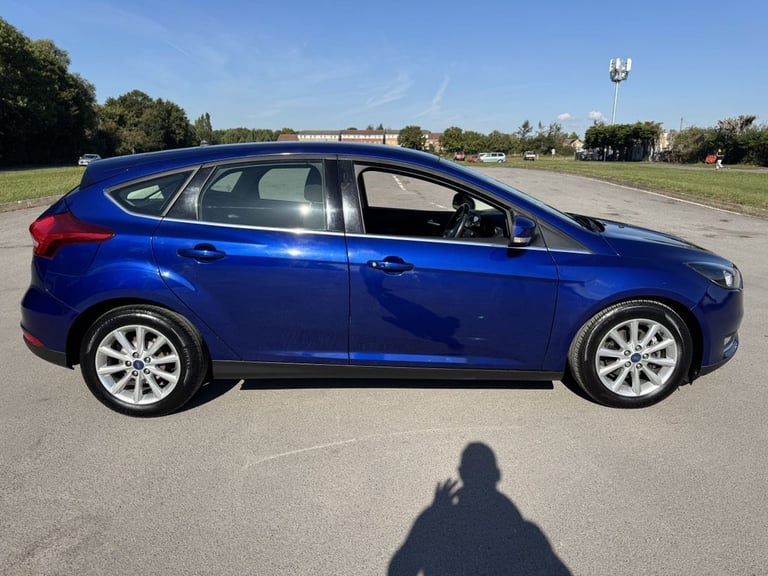 2017 Ford Focus 1.0T EcoBoost Titanium Hatchback 5dr Petrol Auto Euro 6 (s/s) (125 ps) Hatchback ...
