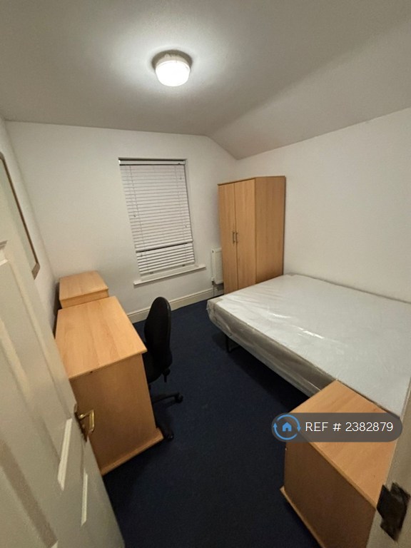 image for 1 bedroom in London Road, Reading, RG1 (#2382879)