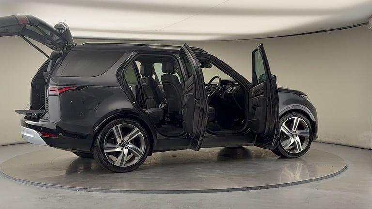 2023 Land Rover Discovery 3.0 D300 MHEV Metropolitan Edition SUV 5dr Diesel Auto 4WD Euro 6 (s/s)...