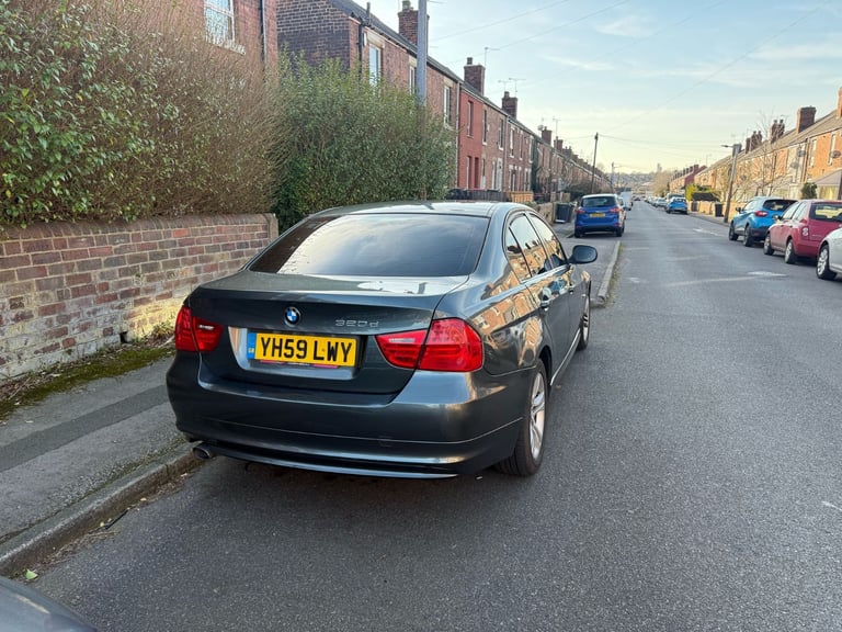 BMW, 3 SERIES, Saloon, 2009, Manual, 1995 (cc), 4 doors