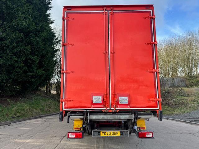 2020 70 DAF CF 320 E6 6x2 rear lift space sleeper cab 30ft curtain side tail-lif