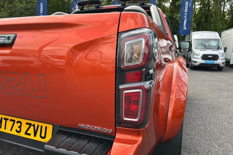 2023 Isuzu D-Max Artic AUTO 1.9 AT35 4x4 Double Cab Pick Up, TOW BAR, ROLLER SHUTTER Automat Pick...