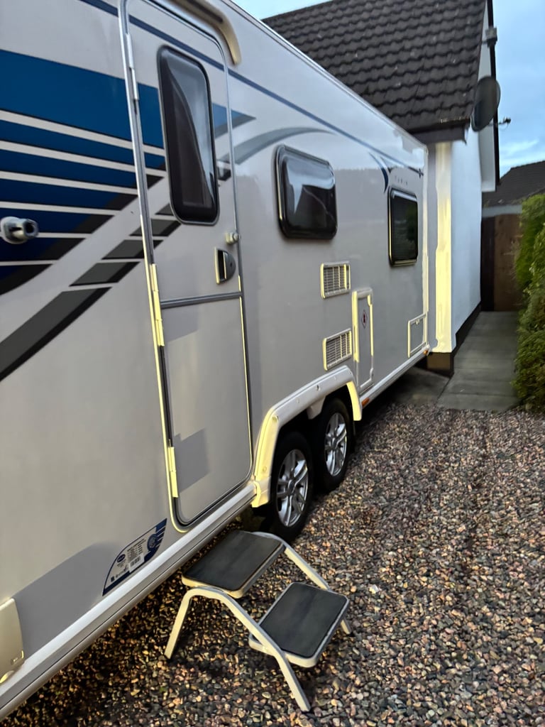 **2015**Bailey Pegasus GT65 Turin 6 berth twin axle fb 