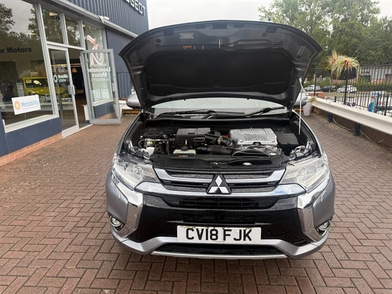 2018 Mitsubishi Outlander 2.0h 12kWh 4h SUV 5dr Petrol Plug-in Hybrid CVT 4WD Euro 6 (s/s) (200 p...