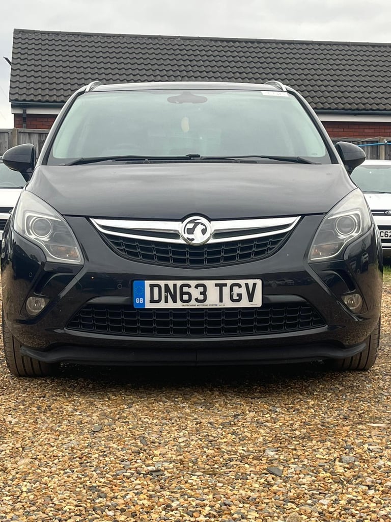 2013 Vauxhall Zafira Tourer 1.4T 16V SE Euro 5 5dr MPV Petrol Manual