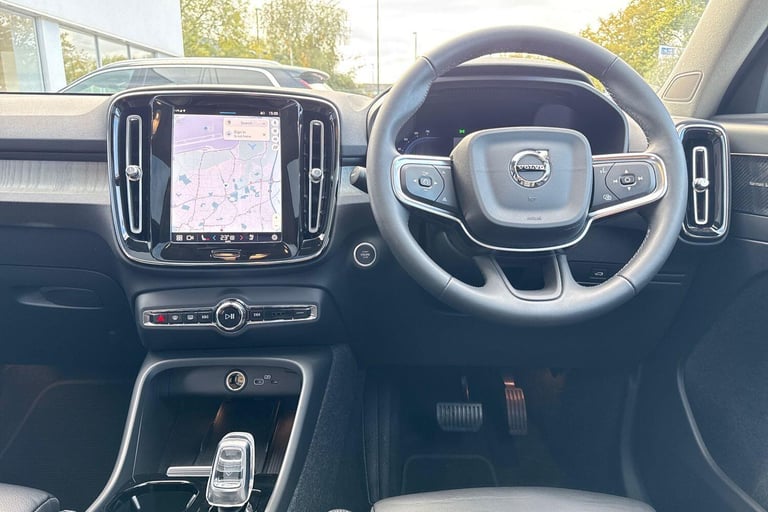 2022 Volvo XC40 2.0 B4 MHEV Ultimate SUV 5dr Petrol Hybrid DCT Auto Euro 6 (s/s) (197 ps) ESTATE ...
