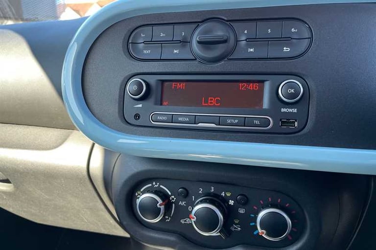 2015 Renault Twingo 0.9 TCE DYNAMIQUE 5DR [START STOP] Hatchback Petrol Manual