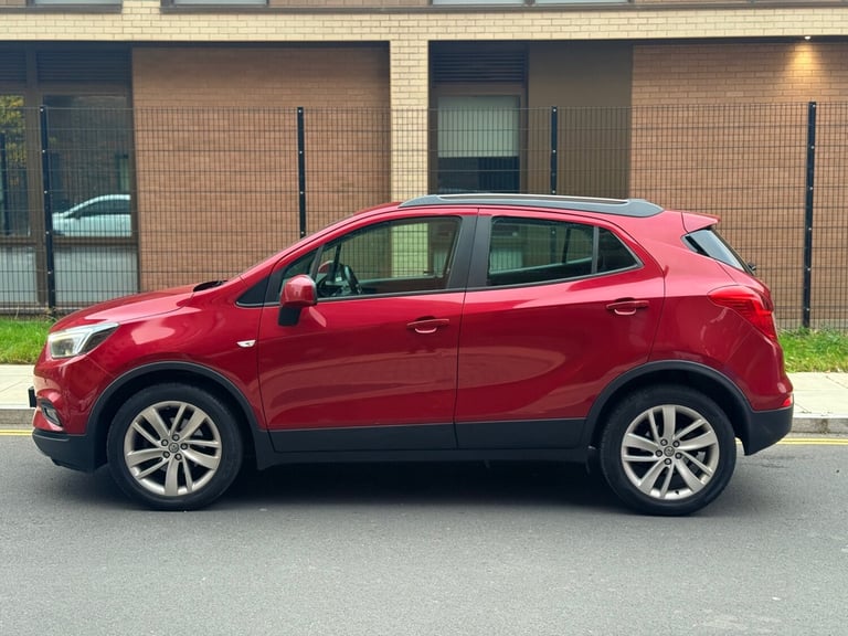 2017 Vauxhall Mokka X 1.6i Active 5dr HATCHBACK Petrol Manual