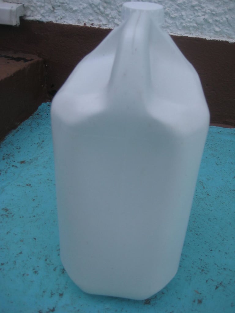 Brand New 5 Litre Container of No Nonsense Solvent Free Block Paving Seal for £10.00