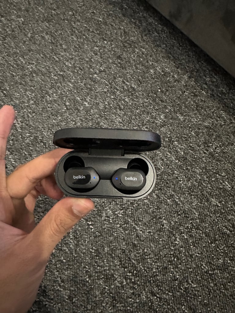 Belkin SoundForm Play True Wireless Earbuds – Brand New (€17.99)