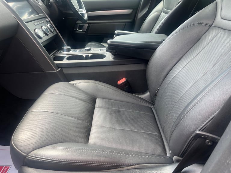 2020 Land Rover Discovery 3.0 SD V6 Landmark Edition Auto 4WD Euro 6 (s/s) 5dr ESTATE Diesel Auto...