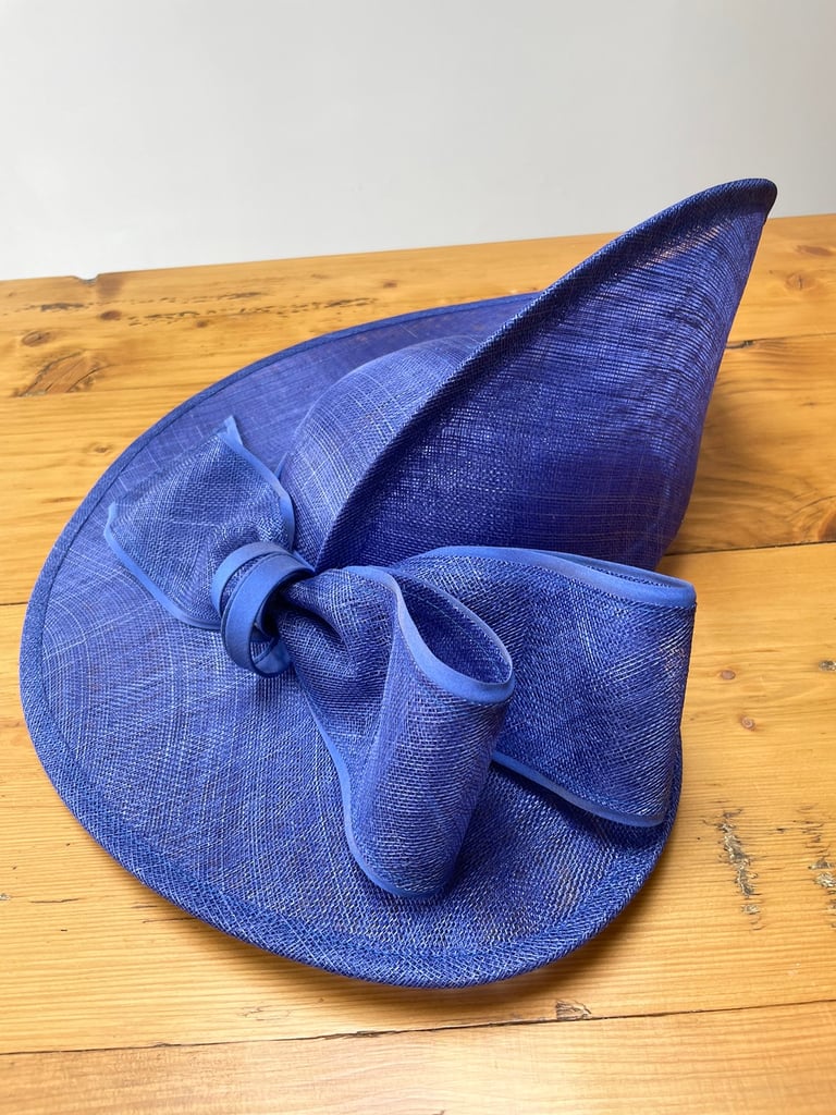 Blue fascinator/hatinator in Penylan, Cardiff Gumtree