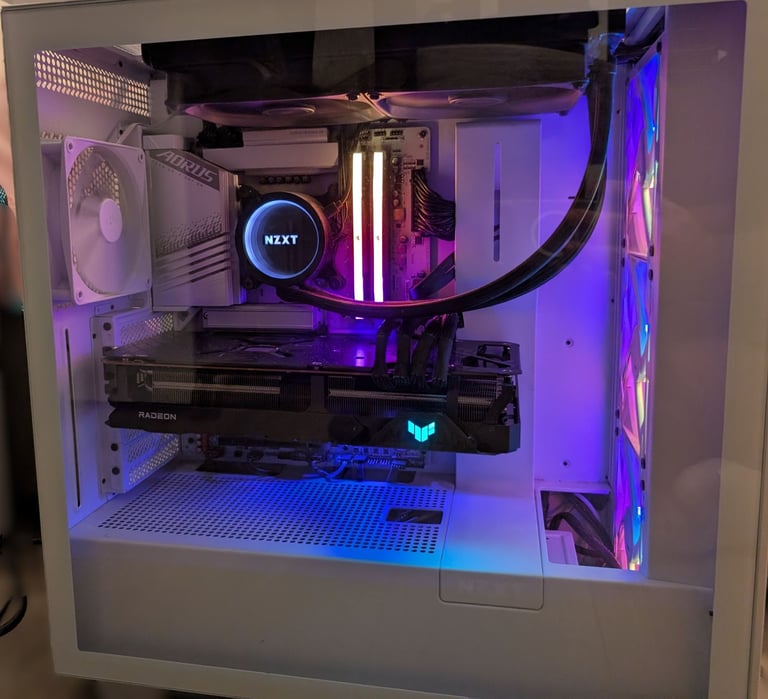 Gaming PC Intel i7-13700k/32Gb RAM/2Tb SSD/RX6800XT