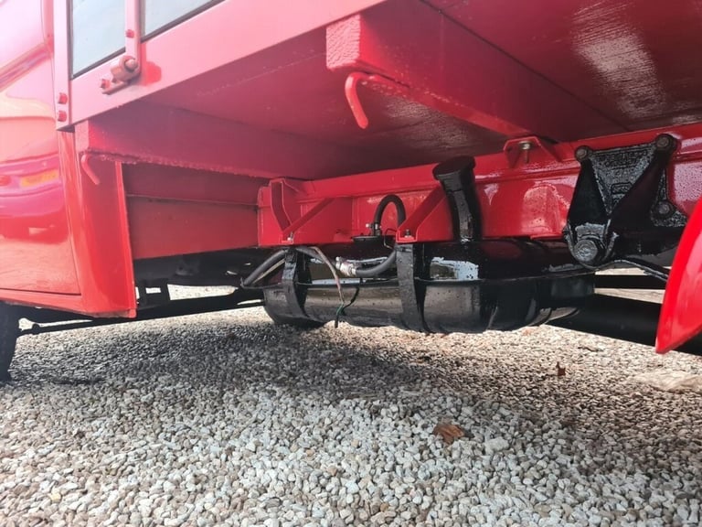 Mk1 TRANSIT 1968 DROPSIDE FULLY RESTORED  1.6V4 INSIDE AND OUT