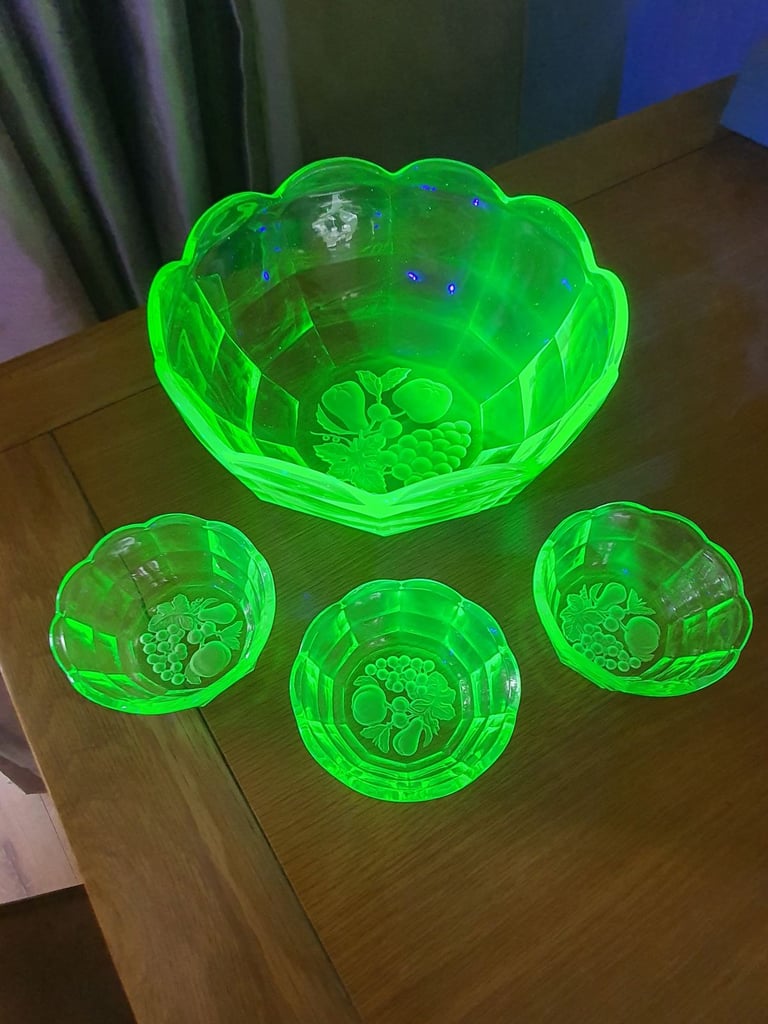 image for Uranium glass fruit bowl and 3 dishes 