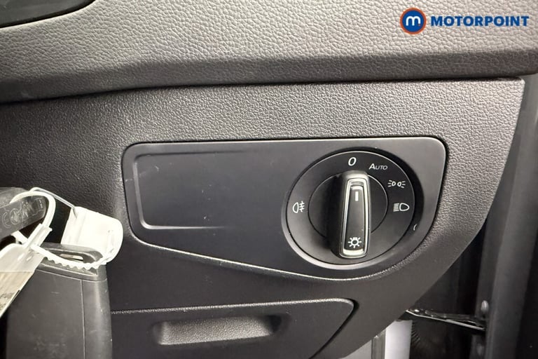 2021 Volkswagen Tiguan 1.5 TSI 150 Life 5dr SUV Petrol Manual