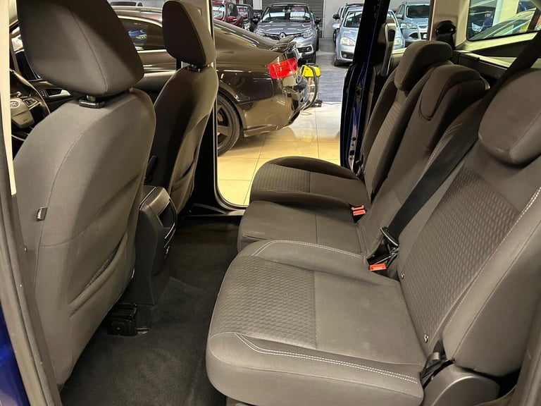 2017 Ford Grand C-Max 1.0T EcoBoost Zetec Euro 6 (s/s) 5dr MPV Petrol Manual