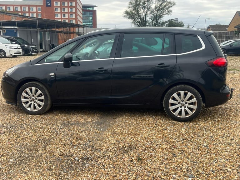 2013 Vauxhall Zafira Tourer 1.4T 16V SE Euro 5 5dr MPV Petrol Manual