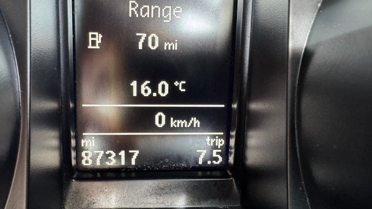 Volkswagen, GOLF, Convertible, 2012, Manual, 1598 (cc), 2 doors