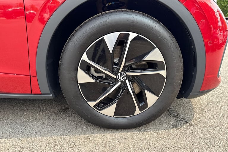 2025 Volkswagen ID.5 Pro 77kWh Match Auto 5dr SUV Automatic