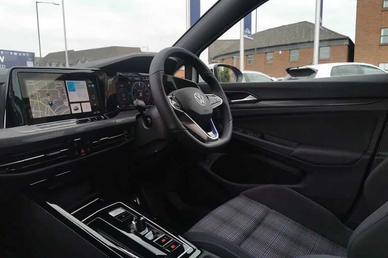 2025 Volkswagen Golf 1.4 TSI GTE 5dr DSG Hatchback Hybrid Automatic