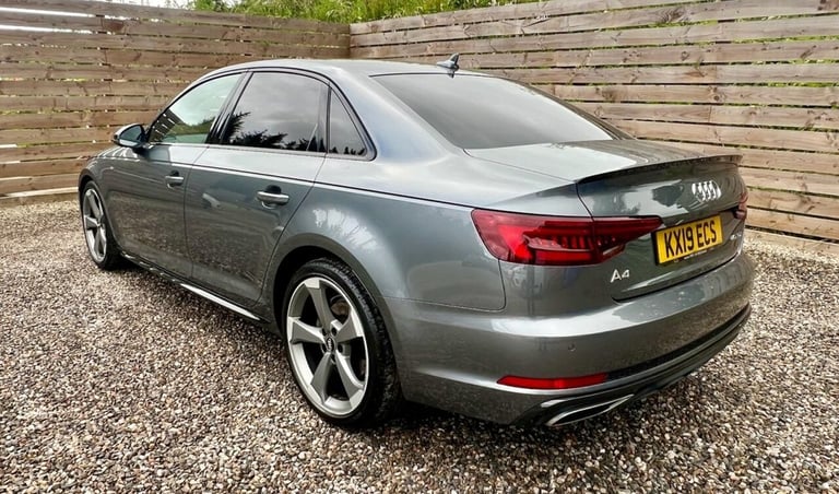 2019 19 AUDI A4 2.0 TDI 40 BLACK EDITION SALOON 4DR DIESEL S TRONIC EURO 6 (S/S)