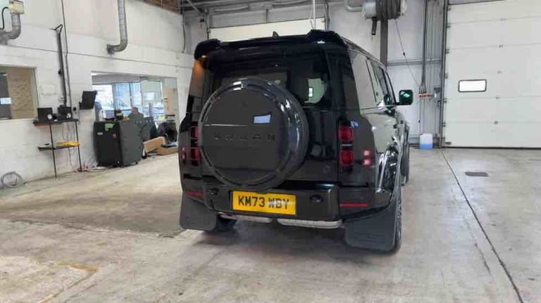 2024 Land Rover Defender 110 3.0 D300 MHEV X-Dynamic SE SUV 5dr Diesel Auto 4WD Euro 6 (s/s) (300...