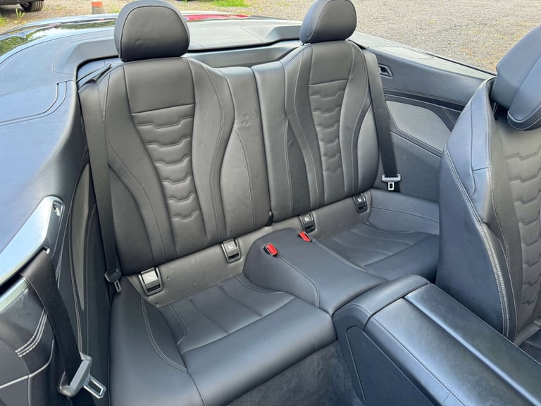 2021 BMW 8 Series 3.0 840d xDrive M Sport MHEV Auto 4WD 2dr Convertible Hybrid Automatic