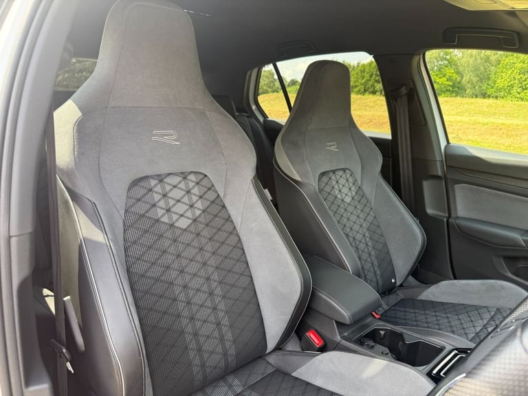 2023 Volkswagen Golf 2.0 TDI R-Line Hatchback 5dr Diesel DSG Euro 6 (s/s) (150 ps) Hatchback Dies...