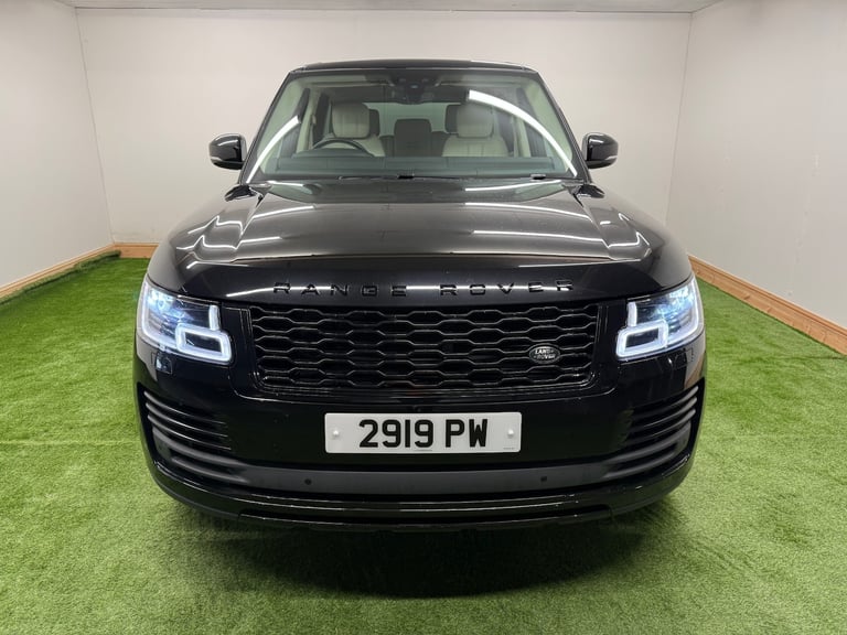 2021 Land Rover Range Rover 3.0 D300 Westminster Black 4dr Auto ESTATE Diesel Automatic