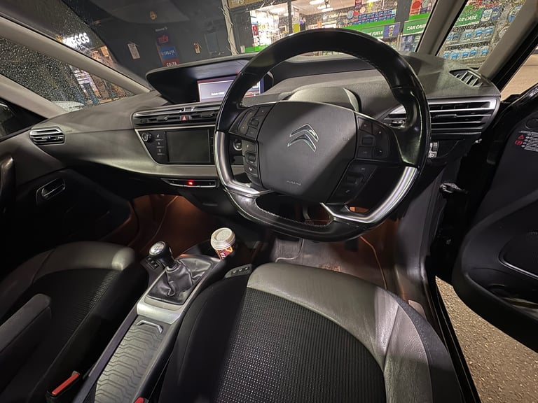 Citroen, GRAND C4 PICASSO, MPV, 2015, Manual, 1560 (cc), 5 doors