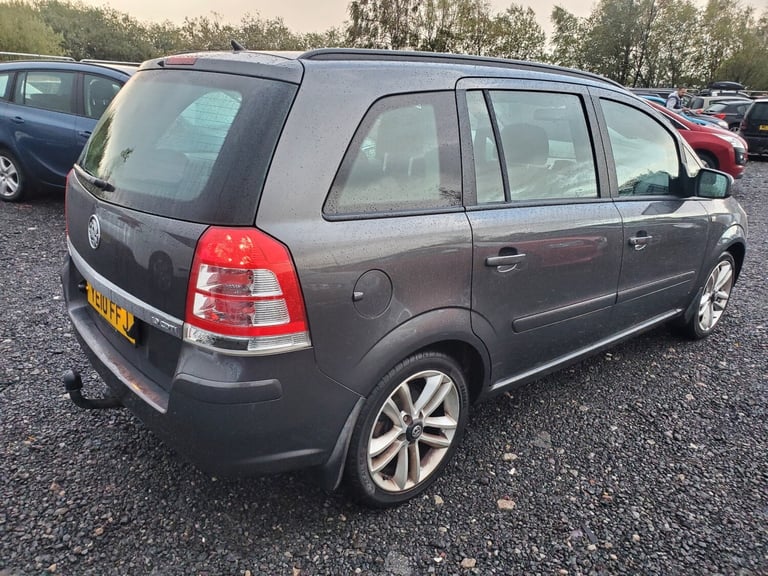 VAUXHALL ZAFIRA 1.9 CDTi Exclusiv 2010