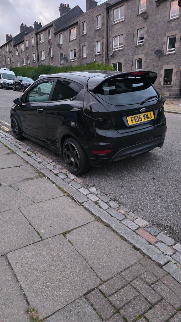 Ford, FIESTA, Hatchback, 2015, Manual, 998 (cc), 3 doors