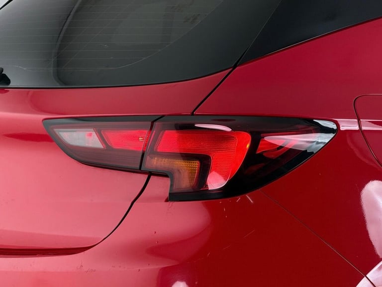 2018 Vauxhall Astra 1.4i SRi Euro 6 5dr Hatchback Petrol Manual