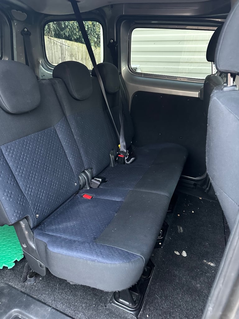 Nissan, NV200, MPV, 2013, Manual, 1461 (cc), 5 doors