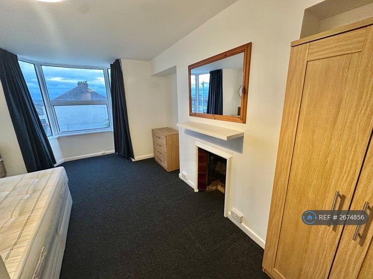 1 bedroom in Mount Gould Road, Plymouth, PL4 (#2674856)