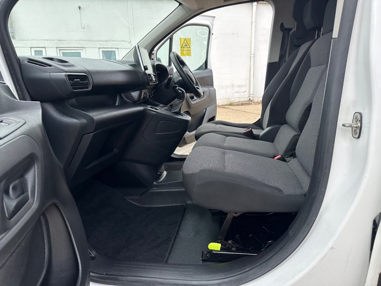 Citroen, BERLINGO, Panel Van, 2019, Manual, 1560 (cc)