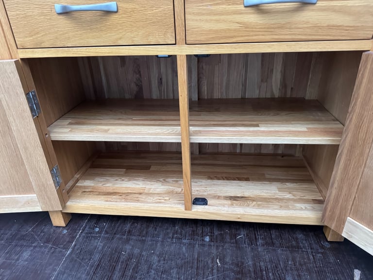 Solid oak sideboard Possible Delivery 