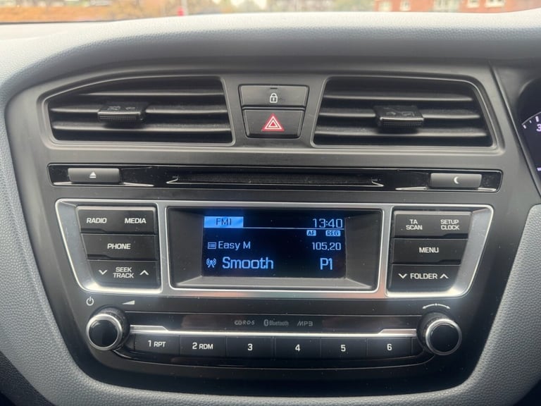 2015 Hyundai i20 1.2 Blue Drive SE Hatchback 5dr Petrol Manual Euro 6 (s/s) (84 ps) Hatchback Pet...