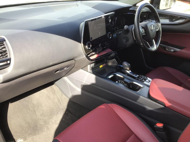 2022 Lexus NX 2.5 350h Premium SUV 5dr Petrol Hybrid E-CVT 4WD Euro 6 (s/s) (245 ps) ESTATE Petro...