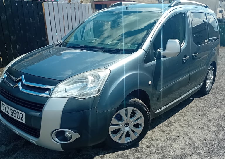 Citroen, BERLINGO MULTISPACE, MPV, 2011, Manual, 1560 (cc), 5 doors 8 MONTH'S MOT CERTIFICATE 💥