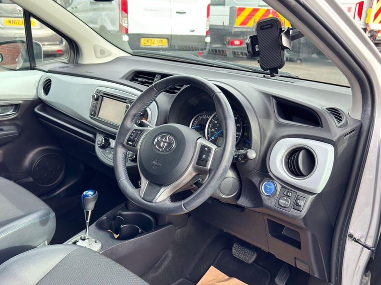  Toyota Yaris 1.5 VVT-h T Spirit CVT Euro 5 5dr Petrol/Electric Hybrid Automatic