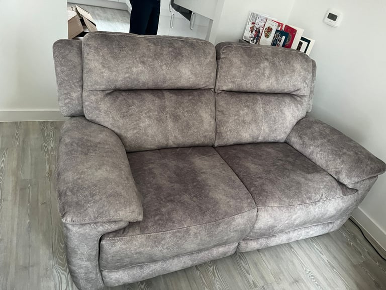 2 Seater Electric Recliner Sofas For