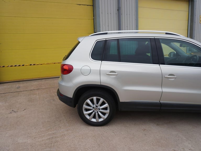 2014 Volkswagen Tiguan 2.0 TDI BlueMotion Tech Match DSG 4WD Euro 5 (s/s) 5dr SUV Diesel Automatic